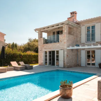 Estimation d'une maison avec piscine